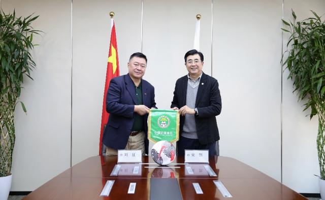 1735783780955072930.png 1.png