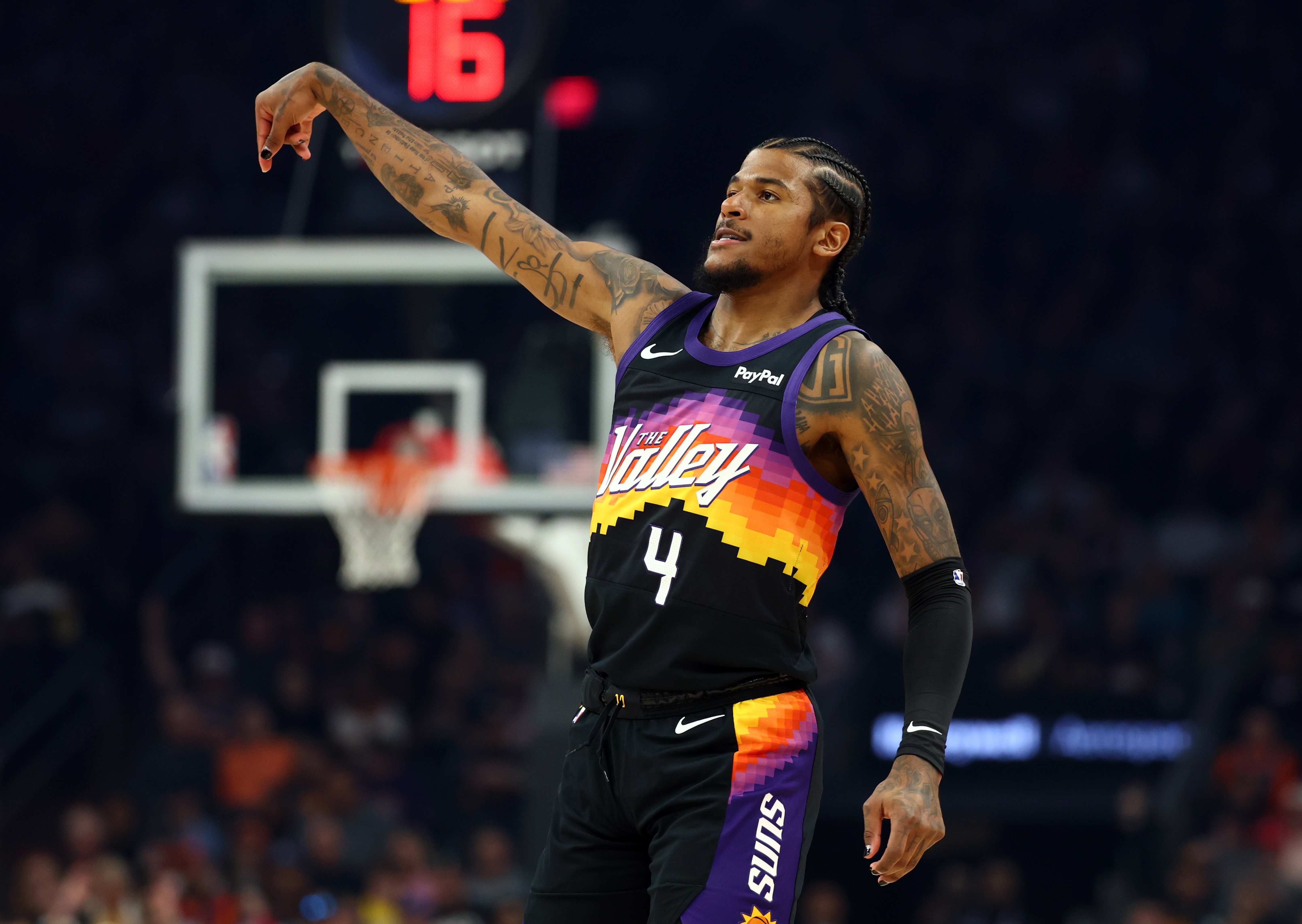 必发-杰伦·格林近4场75投21中！奥特：问题根源首先出现在他的移动上