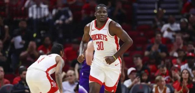 必发APP-火箭季后赛有戏？他可是第一饼神 季后赛或组双塔成奇兵|卡佩拉|申京|休斯敦火箭队|詹姆斯·哈登|nba_新浪体育_新浪新闻